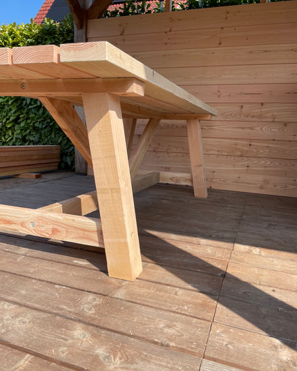 Douglas tuintafel - Robuust & Weerbestendig | Type B