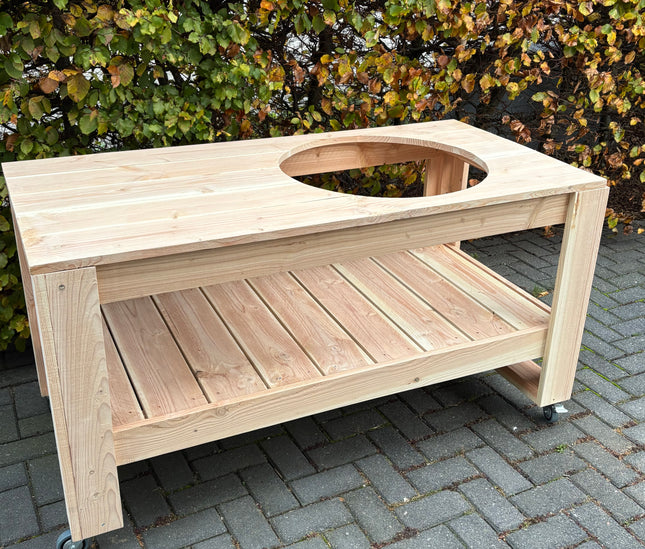 Buitenkeuken tafel met sparing voor BBQ