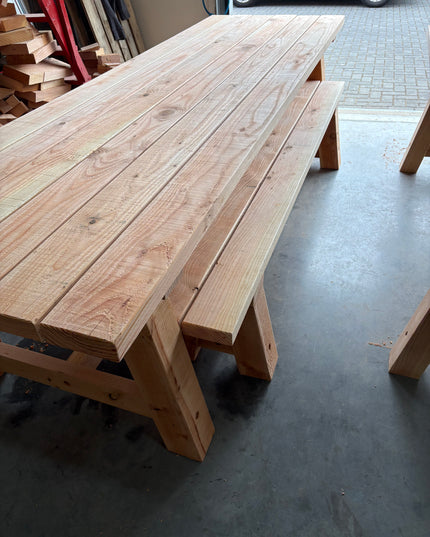 Douglas tuintafel - 100mm poten | Robuust & Weerbestendig