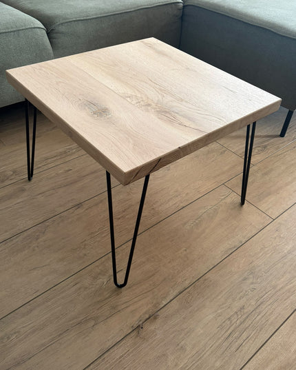 Stoere eiken salontafel met hairpin poten
