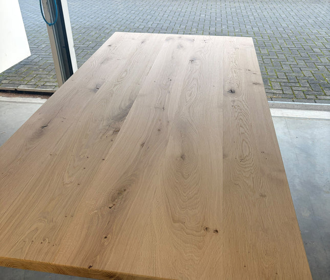 Eiken Eettafel
