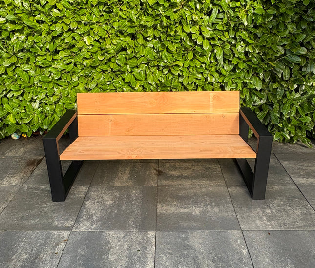 Tuinbank met stalen poten