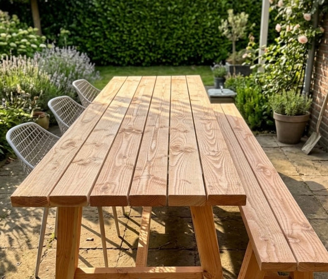 Douglas tuintafel - Robuust & Weerbestendig | 100x100mm poten