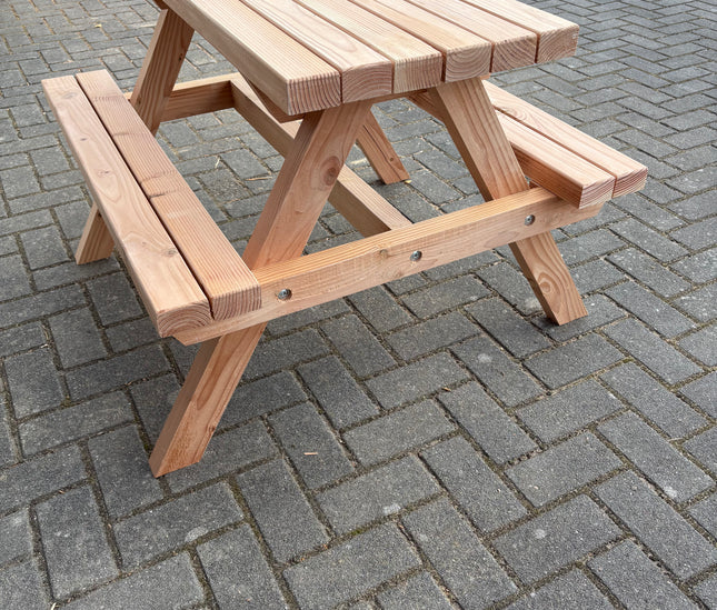Kinder picknicktafel