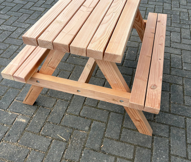 Kinder picknicktafel