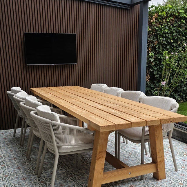 Douglas tuintafel - 100mm poten | Robuust & Weerbestendig